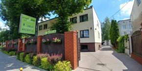 Гостиница Smart2Stay Pod Lipami  Варшава
